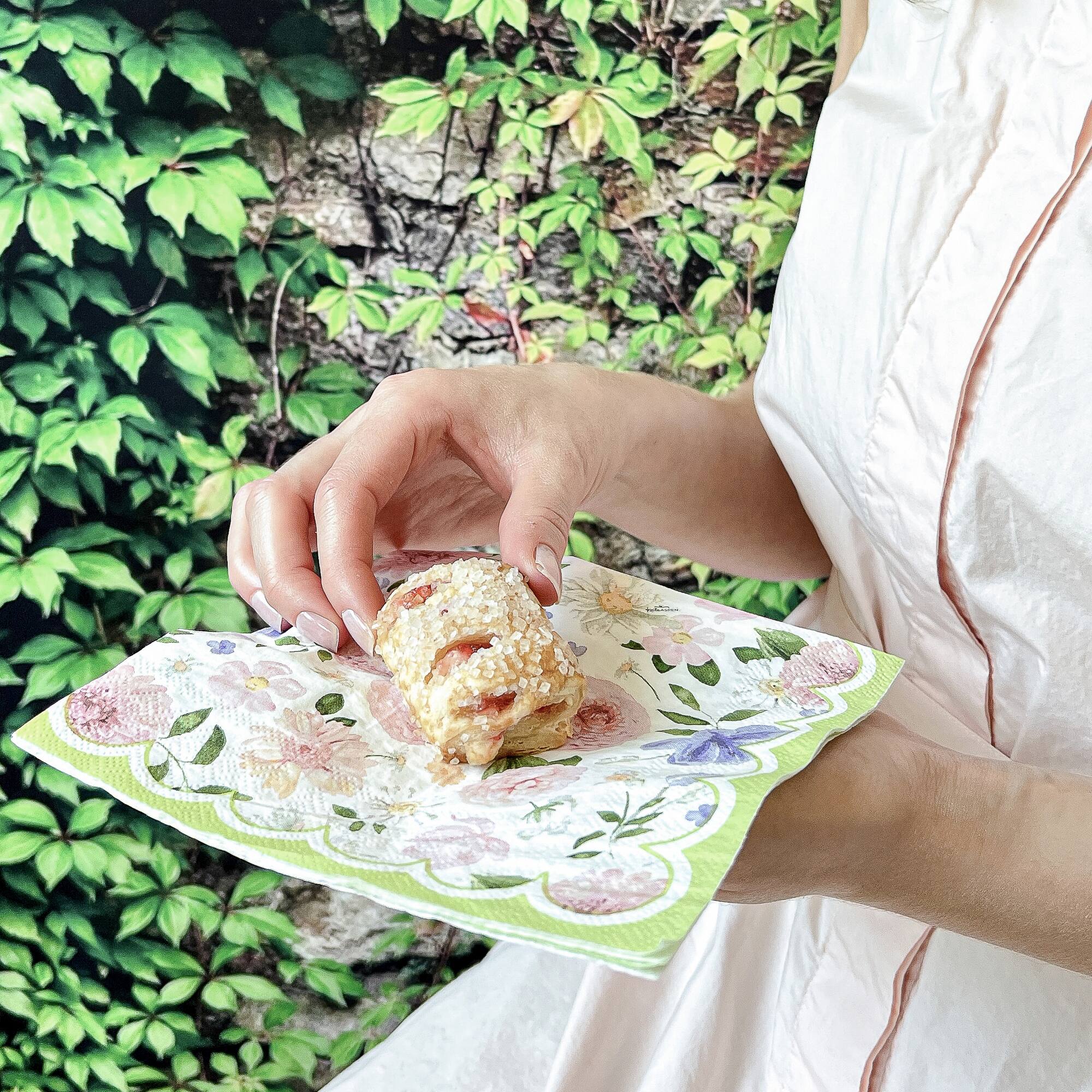 Kate Aspen® Tea Time Party 2-Ply Paper Napkins Set